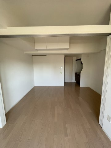 セレニテ江坂ルフレの内装|イメージとして同建物他部屋を表示しています