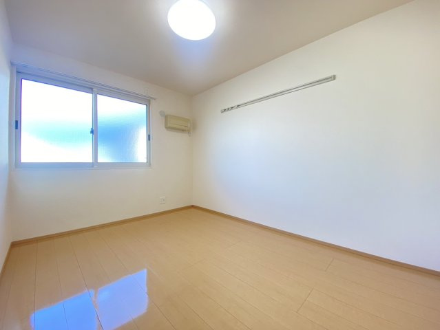 サウスクリスタルⅡの洋室