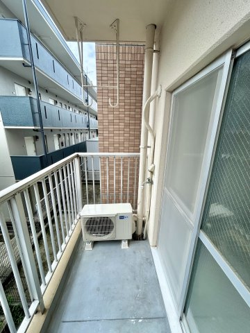 らっこマンションこつこつのバルコニー