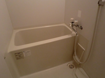 【浴室】 | リブレアコート壱番館 | 別号室の写真になります。現況優先。