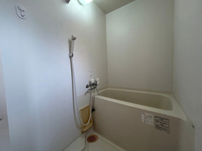 【浴室】 | ベネフィスタウン平尾３ | 別号室の写真になります。現況優先。