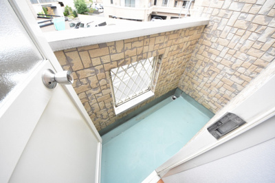 【バルコニー】 | ベネフィスタウン平尾３ | 別号室の写真になります。現況優先。
