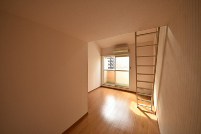 【洋室】 | コンフォートベネフィス井尻NEXT１ | 別号室の写真になります。現況優先。