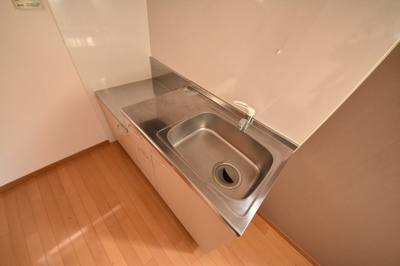 【キッチン】 | コンフォートベネフィス井尻NEXT１ | 別号室の写真になります。現況優先。