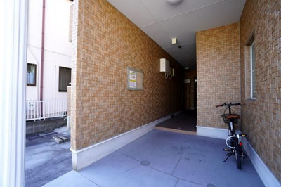 【エントランス】 | フィオーレ箱崎