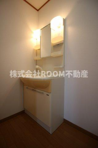 ライフハウス北原Ⅱの独立洗面台|独立洗面台です