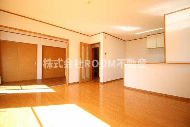 ライフハウス北原Ⅱの居間・リビング|使いやすい居間です