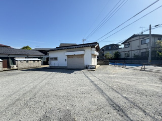 【駐車場】