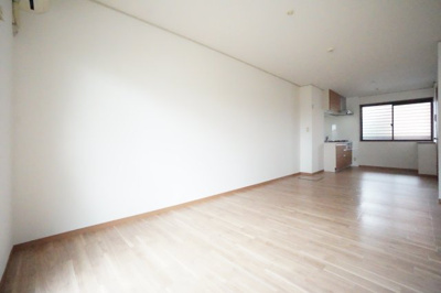 【居間・リビング】 | ヴェルデめいわB