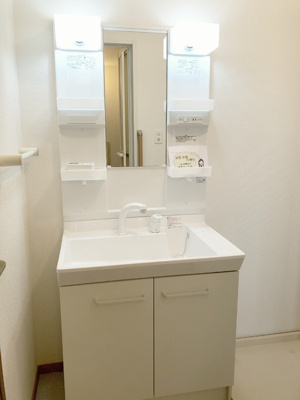 【独立洗面台】 | ヴェルデめいわB