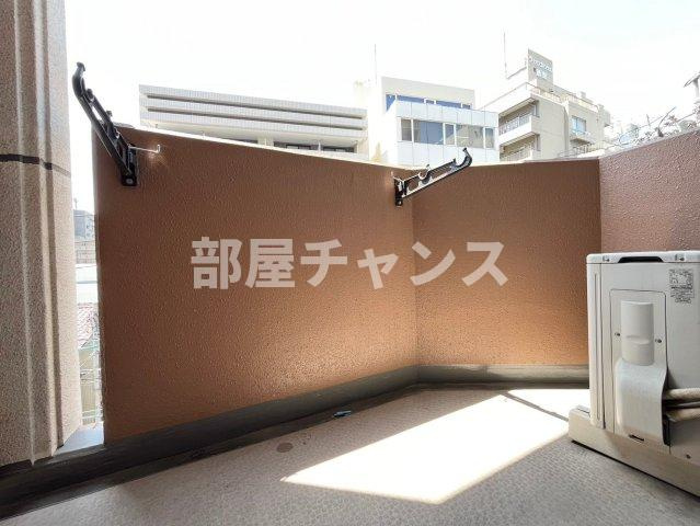 プレサンス鶴舞グリーンパークのバルコニー