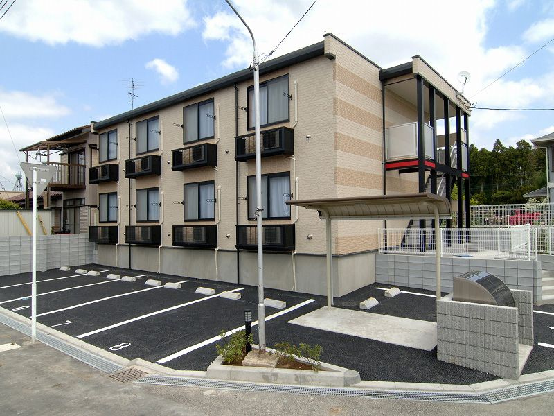 レオパレスサンライズの外観