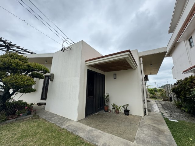 今帰仁村天底平屋戸建の外観|外観も気になるポイント