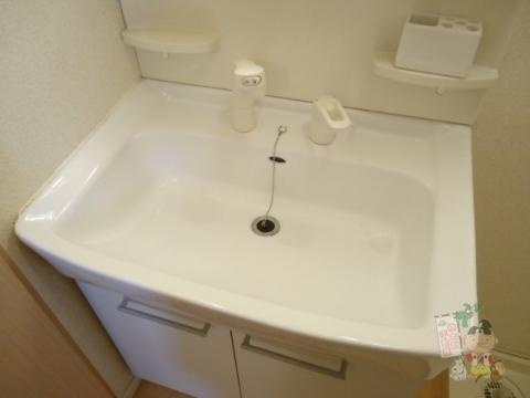 ヴィラ・ド・フルールの洗面所|洗髪洗面化粧台