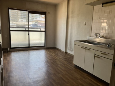 【居間・リビング】 | ロイヤル八尾