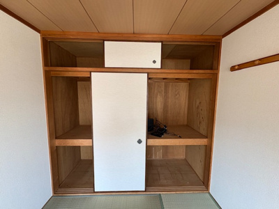【収納】 | ロイヤル八尾 | 便利な収納スペースです