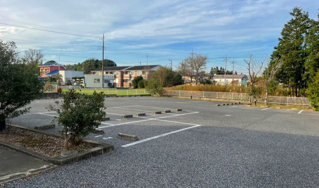 ハウゼブリューヘンの駐車場