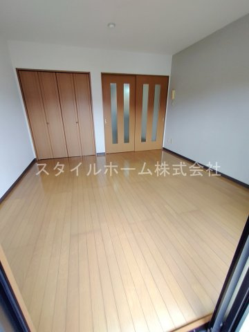 エクシード御油の居間・リビング|別部屋写真です。