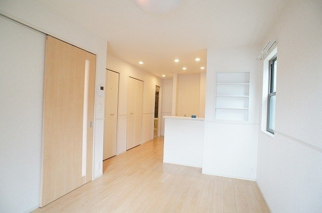 エテルノ　Ⅳの居間・リビング