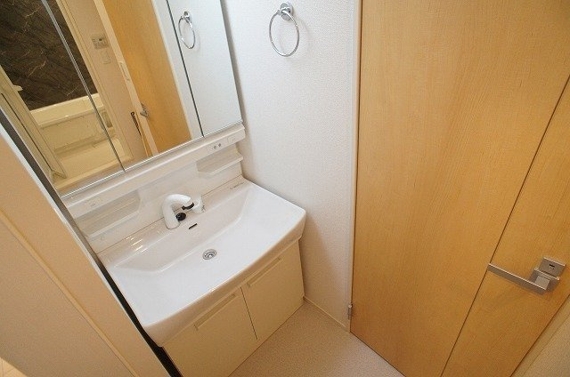 エテルノ　Ⅳの洗面所