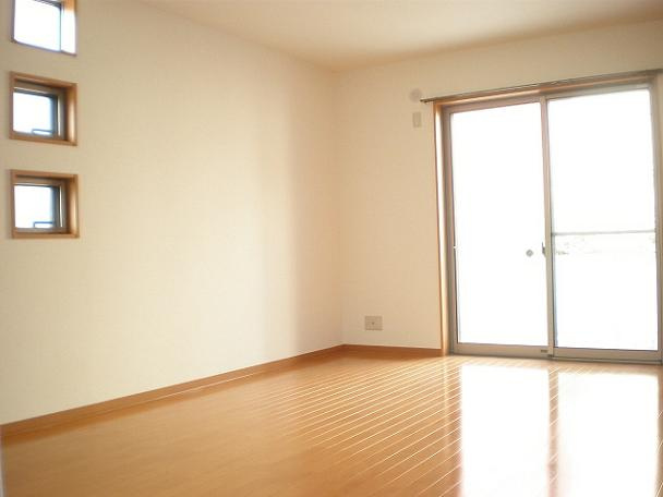 ハピネス さくらの洋室