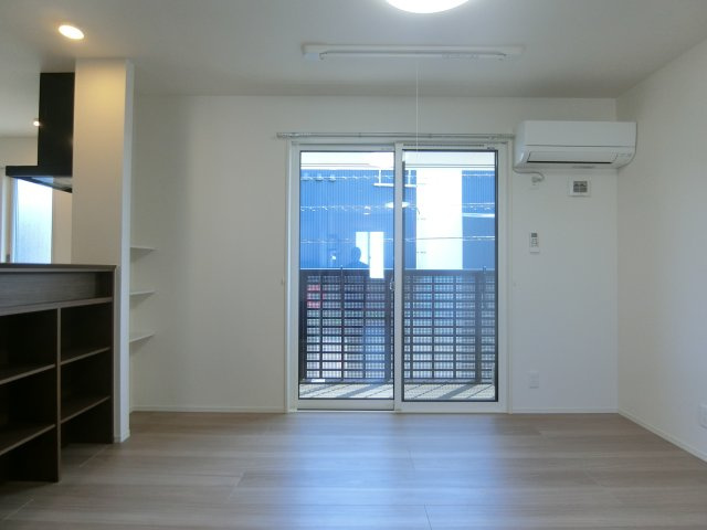 メゾン・アンソレイユの居間・リビング