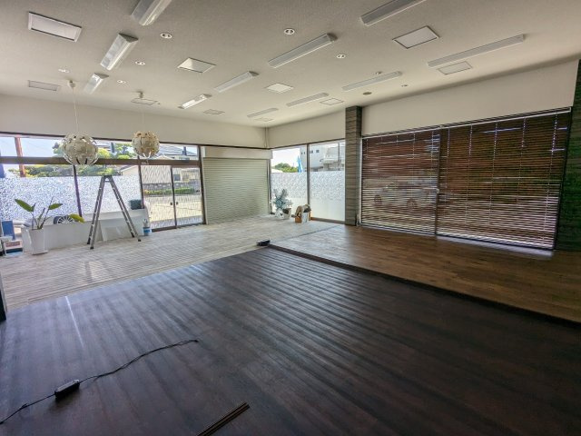 事業用）西浜武貸店舗のロビー