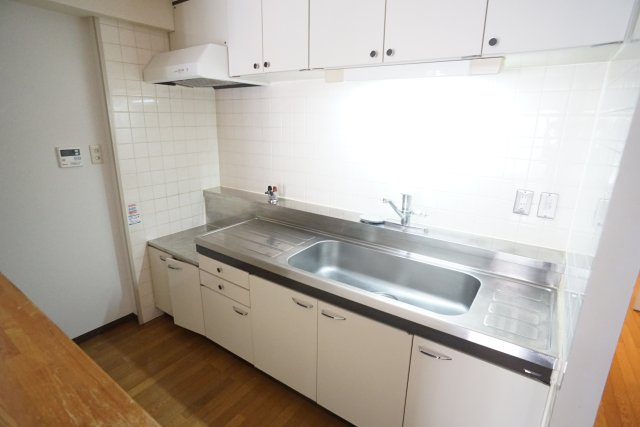 フローラル良元のキッチン