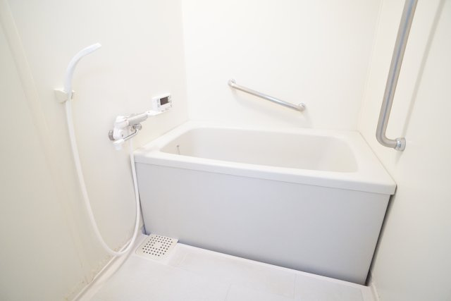 フローラル良元の浴室