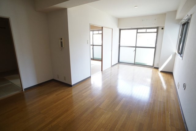 フローラル良元の居間・リビング