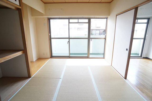 フローラル良元の内装