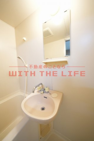 サンライフ大樹【キャッシュバック対象物件】の洗面所|ゆったりとスペースのある洗面所