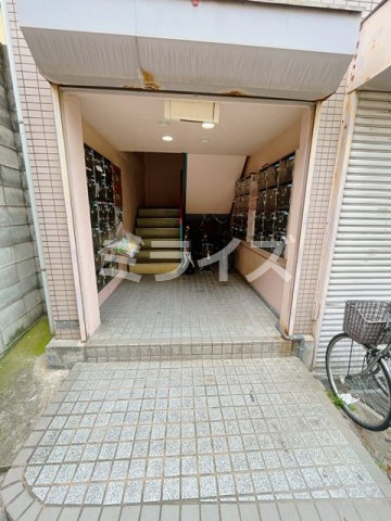 【エントランス】 | メゾン・ドルミエール
