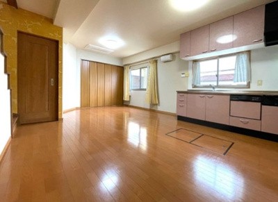 【居間・リビング】 | Uビル