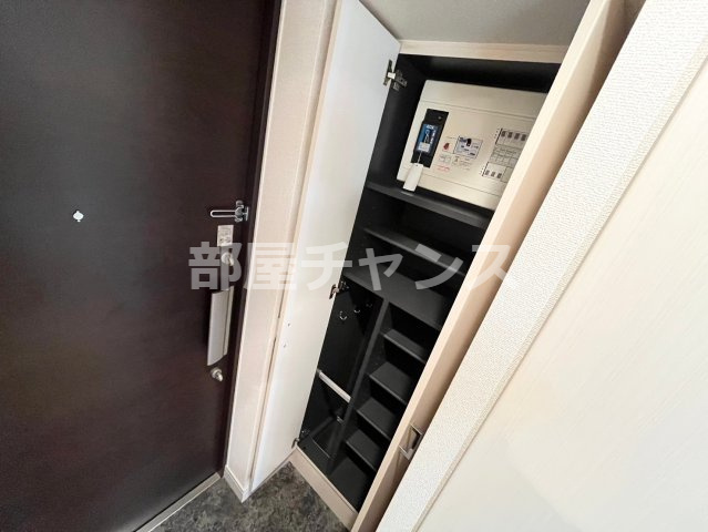 プレサンス鶴舞公園WESTの収納