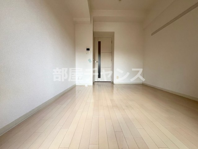 プレサンス鶴舞公園WESTの寝室