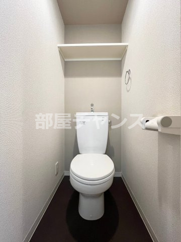 プレサンス鶴舞公園WESTのトイレ