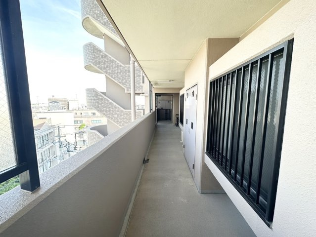 ヴィルヌーブ河原町のその他共用部分|住戸階廊下