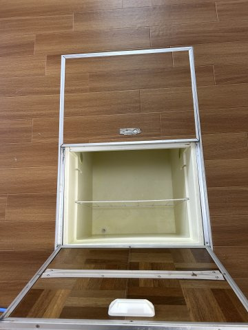 自由ヶ丘住宅のその他|床下収納