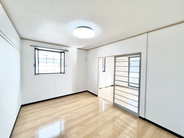 ユーロアベニュー四街道Gの洋室|※別部屋参考写真