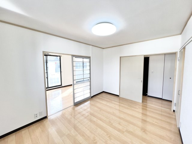 ユーロアベニュー四街道Gの内装|※別部屋参考写真