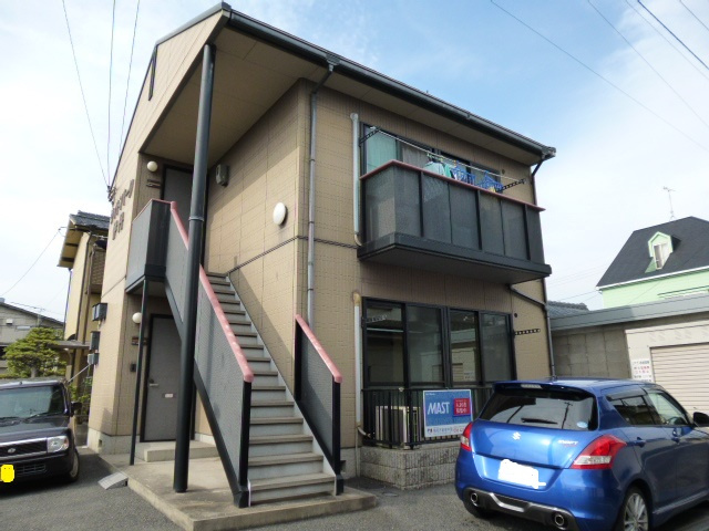 サイドパークいたみの外観