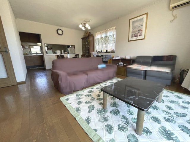 神戸市西区宮下３丁目　戸建の居間・リビング