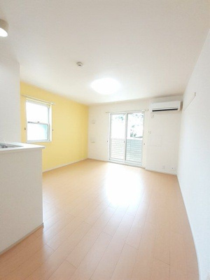 【居間・リビング】 | ゼファー