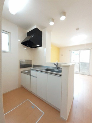 【キッチン】 | ゼファー