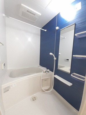 【浴室】 | ゼファー