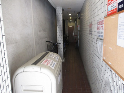 【エントランス】 | 青山ハイツ淡路 | エントランス