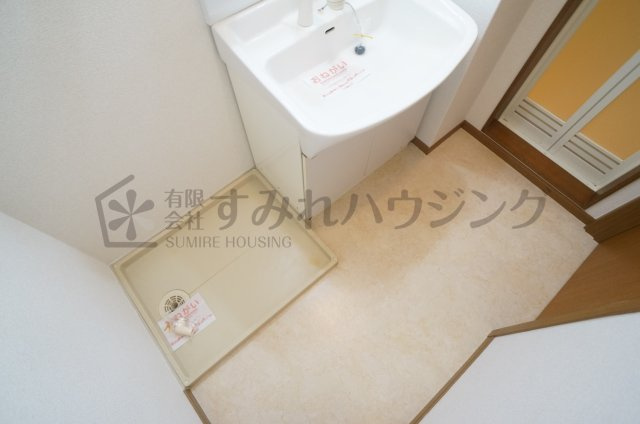 ハーティス宝塚Ⅱの洗面所|参考、同建物・反転間取りの号室