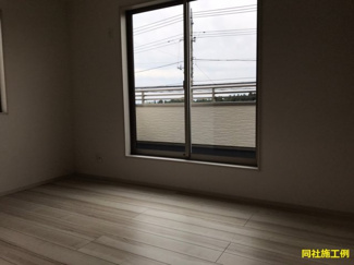 【洋室】 | GRAFARE 高崎市箕郷町２期　２号棟 | 【施工例】色や仕様は異なる場合がございます。