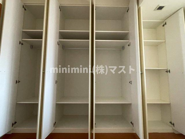 グランドメゾン南船場の収納